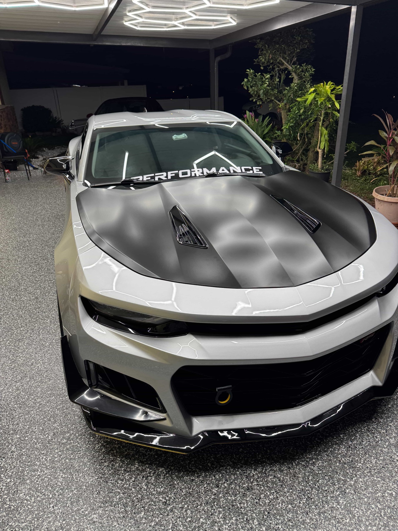 White Camaro, paint inspection